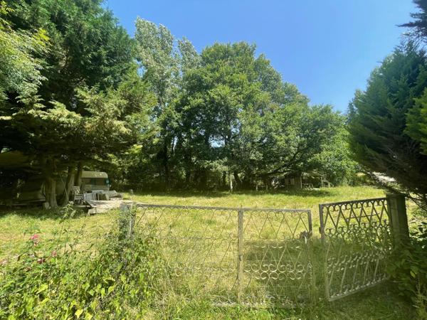 Terrain de loisir de 1299 m²