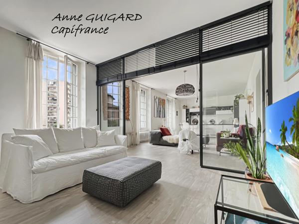 ANNECY (74) - Appartement 3/4 PIECES de 107m², Balcon plein sud, calme, cave, possibilité GARAGE "coup de coeur"