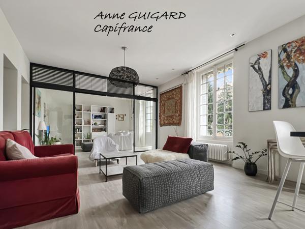 ANNECY (74) - Appartement 3/4 PIECES de 107m², Balcon plein sud, calme, cave, possibilité GARAGE "coup de coeur"