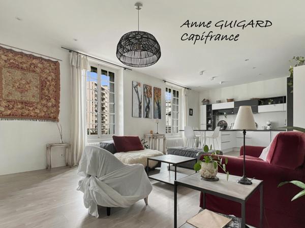 ANNECY (74) - Appartement 3/4 PIECES de 107m², Balcon plein sud, calme, cave, possibilité GARAGE "coup de coeur"