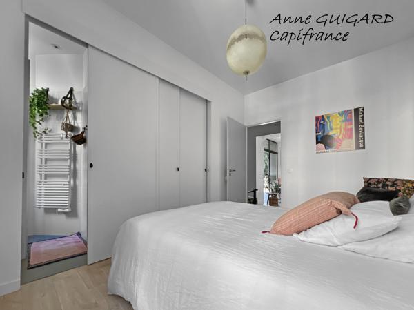 ANNECY (74) - Appartement 3/4 PIECES de 107m², Balcon plein sud, calme, cave, possibilité GARAGE "coup de coeur"