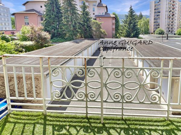 ANNECY (74) - Appartement 3/4 PIECES de 107m², Balcon plein sud, calme, cave, possibilité GARAGE "coup de coeur"