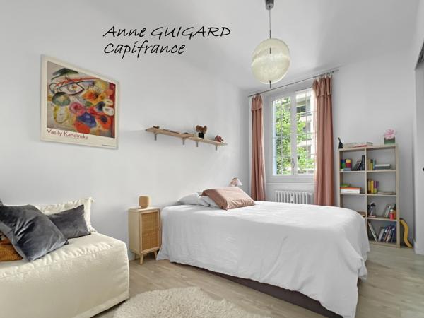 ANNECY (74) - Appartement 3/4 PIECES de 107m², Balcon plein sud, calme, cave, possibilité GARAGE "coup de coeur"
