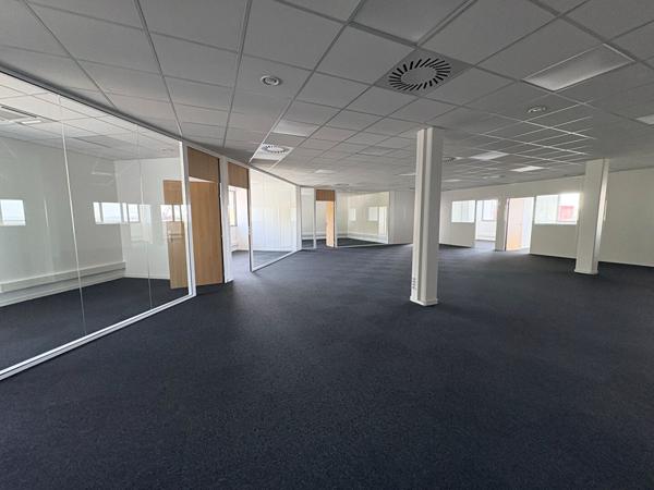 Port de co. - Bureaux de 291m² , Brest