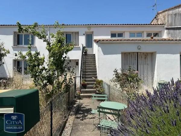 Appartement à louer 4 pièces 70.89m² Saint-Just-Luzac (17320)