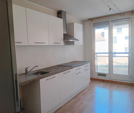 Cahors centre ville, appartement 120 m², ascenseur et parking