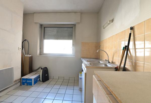 49100 ANGERS APPARTEMENT T2 POUR HABITATION OU PROFESSION LIBERALE