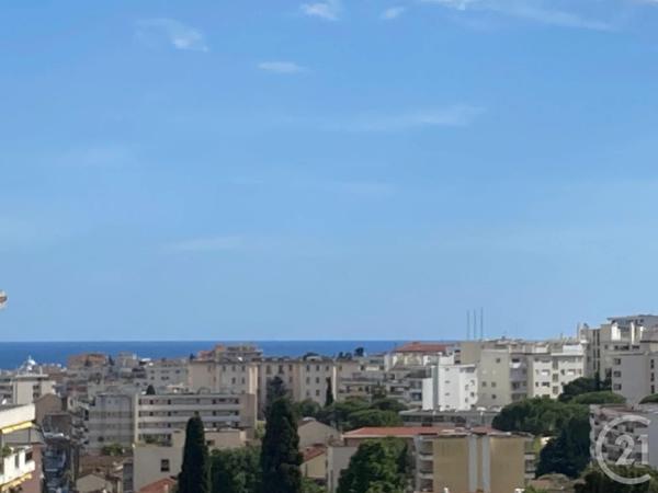 Appartement F4 à vendre  4 pièces - 94,78 m 2   LE CANNET  - 06