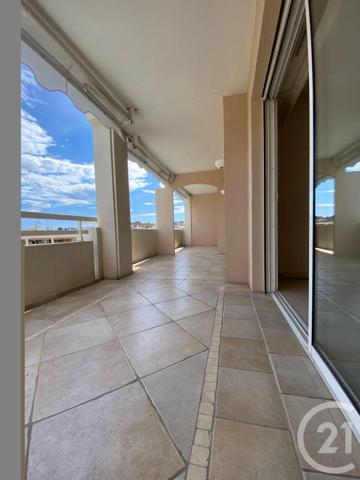 Appartement F4 à vendre  4 pièces - 94,78 m 2   LE CANNET  - 06
