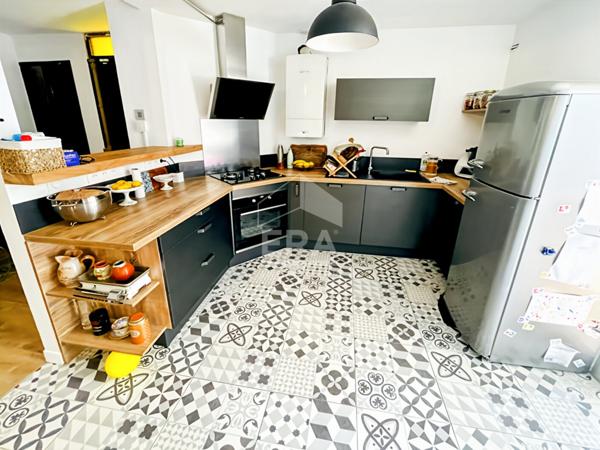 Les Pennes Mirabeau - Maison T4 de 76m2 + garage sur parcelle de 300m2