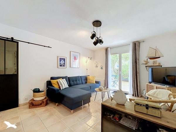 Appartement à vendre 139 899 € Port-des-Barques 2 p 44 m² DPE C