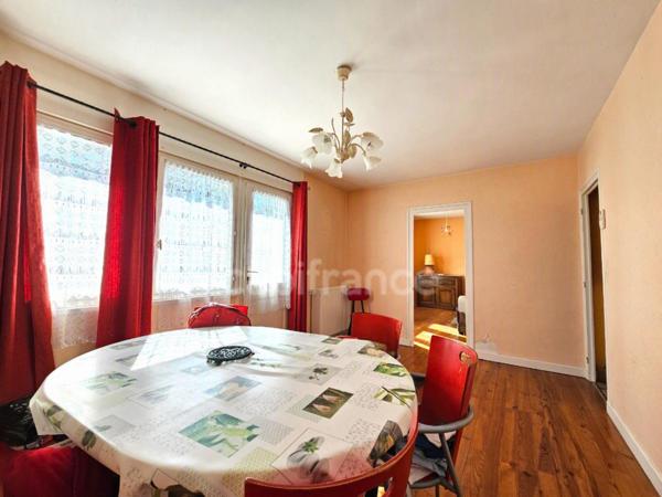 Appartement à vendre 4 pièces avec GARAGE et CAVE PANISSIERES (42)