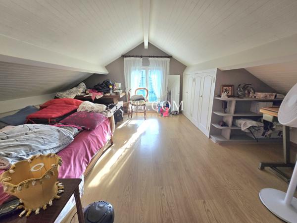 Maison 7 pièce(s) 4 chambre(s) 145 m²