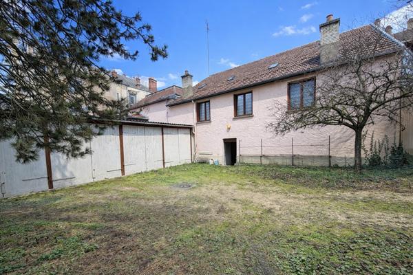 Maison Dijon "gare jardin arquebuse"