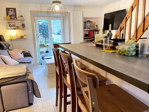 Petite Maison individelle en village