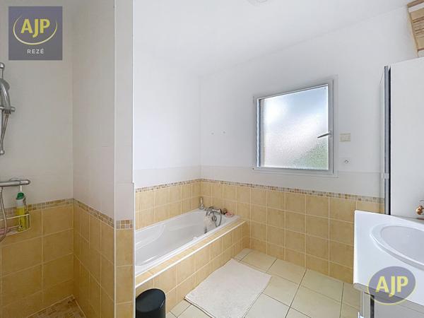 Maison à vendre Vertou - 6 pièces, 155m² avec 4 chambre(s) à 599 000€ - AJP Immobilier Rezé