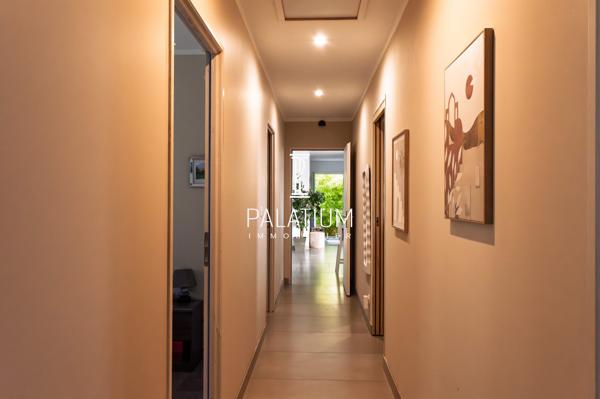 Villa contemporaine avec vue panoramique