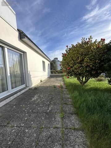Maison à vendre à Plouay dans le Morbihan (56240), ref : 56029-1375