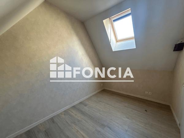 Location Appartement 2 pièces 34.73 m² - 3 RUE LEON BREDIF Chatellerault 86100