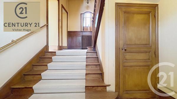 Maison à vendre  11 pièces - 242 m 2   ST VICTURNIEN  - 87