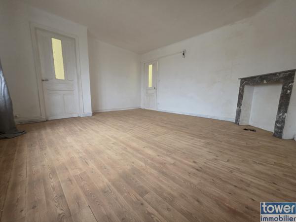 Maison de campagne -162 m2 - parcelle 2300 m2- à travaux