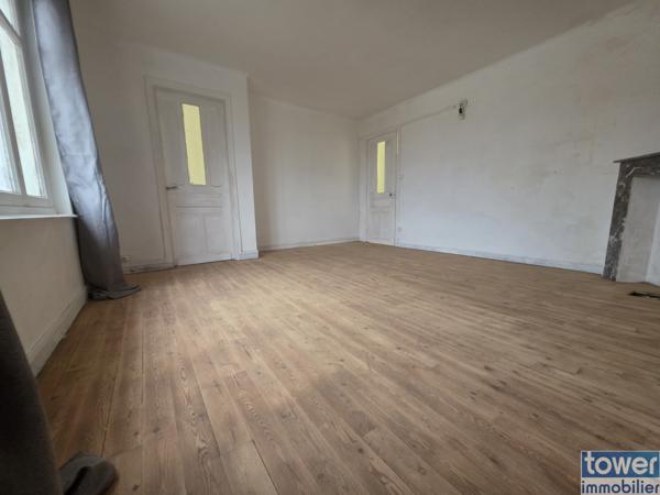 Maison de campagne -162 m2 - parcelle 2300 m2- à travaux