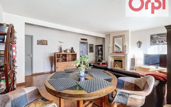 Appartement à vendre    3 pièces • 72,32 m2 Senlis