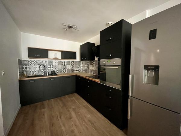 Appartement à louer |                                        Bordeaux |                                        3 pièces  | 73 m²