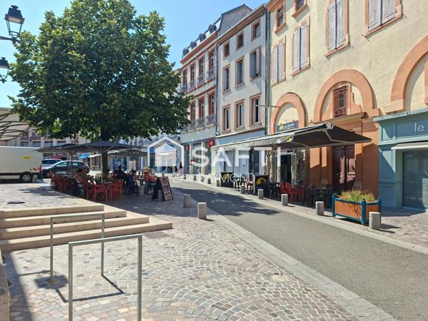 saisir: bar-snack bénéficiant d'un emplacement privilégié !