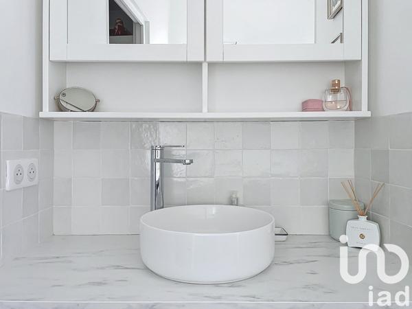 Appartement 3 pièces de 64 m² à Bois-Colombes (92270)