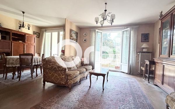 Appartement à vendre    3 pièces • 82,98 m2 Caluire-et-Cuire