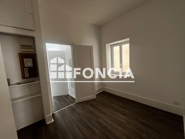 Location Studio 29.55 m² - 39 AVENUE FELIX VIALLET Grenoble 38000