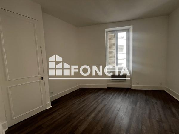 Location Studio 29.55 m² - 39 AVENUE FELIX VIALLET Grenoble 38000