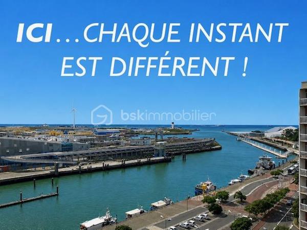 Ce SUPERBE APPARTEMENT fait la " UNE " des sites d'annonces immobilières !

C'est en 1950 qu'il a élu domicile rue de FOLKESTONE, face au PORT, proche du CENTRE-VILLE, des ECOLES, du CASINO, de LA PLAGE, de NAUSICAA, de la GARE, de l'A16, des RESTAURANTS, et de l'ensemble des COMMERCES à PIED...

Il est situé au 8 eme étage, d'un immeuble édifié par Pierre Vivien ( architecte de renom ).
Les COMMUNS sont parfaitement entretenu, et vous bénéficierez d'un ASCENSEUR.

Sa porte s'ouvre sur son HALL, qui vous guide vers sa CUISINE ( entièrement équipée ) et son SALON / SEJOUR, baigné de la BRILLANCE de son exposition SUD/OUEST, et disposant d'un Balcon sans aucun vis-à-vis ( c'est très bien pour les séances de bronzage ).
Ces 3 pièces vous offre une VUE PANORAMIQUE sur le PORT, la MER et NAUSICAA ( c'est un tableau différent à chaque instant de la journée ).

Dans l'entrée, vous trouvez aussi un ESPACE PENDERIE/RANGEMENT et un WC indépendant.
Un couloir de distribution vous amène sur 3 CHAMBRES avec une VUE directe sur la BASILIQUE, et à sa SALLE de D'EAU contemporaine avec espace lingerie.

Pour parfaire à sa BRILLANCE, ses pièces de vie sont baignées d'une LUMIERE EXCEPTIONNELLE.

Les SURFACES :
C'est 94 m2 habitables + BALCON.
Un espace complémentaire de rangement sécurisé est situé dans les communs.

Ses ASPECTS TECHNIQUES :
Les accès sont sécurisés par BADGE et INTERPHONE.
Les MENUISERIES ( très récentes ), sont en PVC DOUBLE-VITRAGE + VOLETS ROULANTS motorisés.
Le CHAUFFAGE est CENTRAL par GEOTHERMIE de la copropriété, avec des capteurs de comptabilisation des CONSOMMATIONS INDIVIDUELLES, + une CLIMATISATION INDIVIDUELLE ( récente ).
L'EAU-CHAUDE est COLLECTIVE.
Les SOLS sont sur DALLE BETON, CARRELAGE et PARQUETS.

Les NOTIONS ECONOMIQUES :
La taxe foncière est de seulement 1740 euros.
Les charges générales communes sont très raisonnables ( env. 180 /mois )
Les consommations électrique et eau sont facturées individuellement.
PAS de TRAVAUX prévus sur les dernières AG.

Le SECTEUR est IDEAL ( BOULOGNE PORT et CENTRE ), l'accès est sécurisé, la SURFACE est TRES CONFORTABLE, la VUE est EXCEPTIONNELLE, vous disposez d'un BALCON, d'un ASCENSEUR, et de TOUTES LES COMMODITES à proximité...QUE VOUS FAUT-IL DE PLUS ?

Vous souhaitez qu'il participe à l'épanouissement de votre famille en HABITATION PRINCIPALE, ou qu'il devienne votre RESIDENCE SECONDAIRE ?
Il faut juste m'appeler...Gilles O6 3O 89 OO O8, créateur d'émotions, de belles rencontres, et de bonnes sensations immobilières.
Un simple coup de fil, nous faisons connaissance et nous organisons une visite.

Pour des acquéreurs potentiels qualifiés, nous sommes en recherche de biens immobiliers à vendre, sur l'ensemble des Hauts de France.
N'hésitez pas à nous consulter pour la vente d'une maison, d'un appartement, d'un immeuble locatif, d'un fonds de commerce...Nous pourrons vous OFFRIR votre ESTIMATION, et vous présenter les particularités de nos actions commerciales, qui transforment nos ventes en de très belles réussites immobilières.