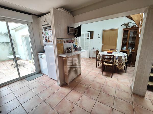A vendre maison Cognac 5 pièce(s) 140 m2
