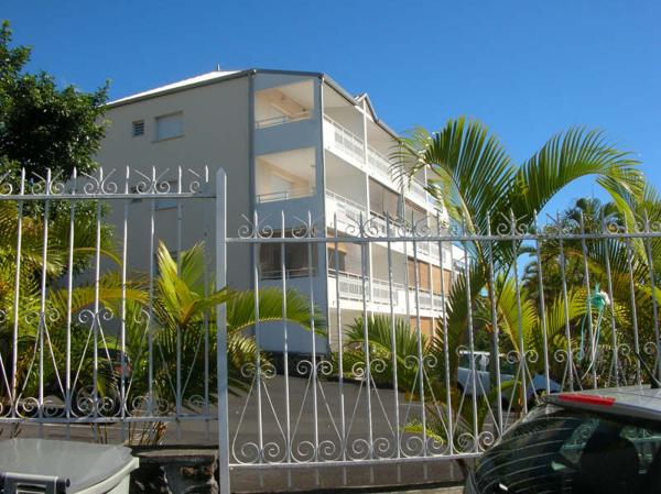 APPARTEMENT STE CLOTILDE - 2 pièce(s) - 50 m2 , Sainte clotilde