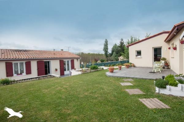 Maison à vendre |  Saint-Sauveur |  4 pièces | 90 m²