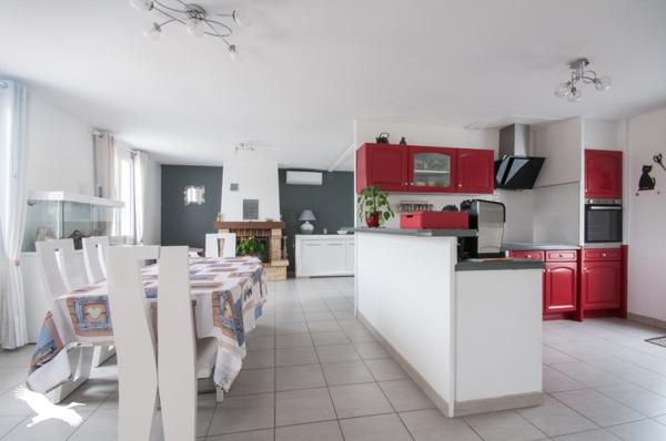 Maison à vendre |  Saint-Sauveur |  4 pièces | 90 m²