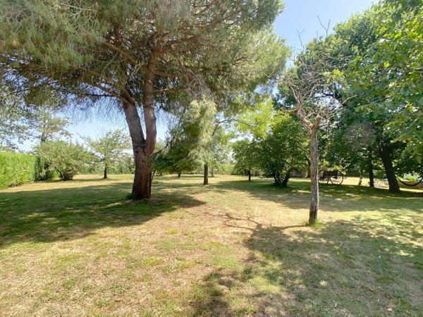 Sublime gasconne rénovée avec studio et piscine