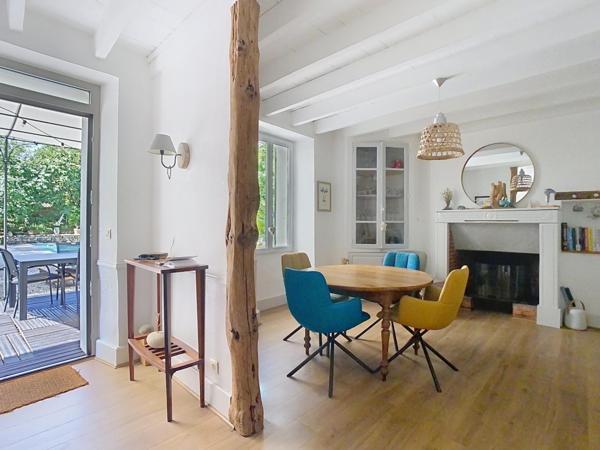 Sublime gasconne rénovée avec studio et piscine