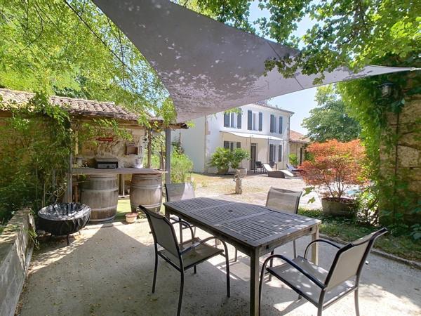 Sublime gasconne rénovée avec studio et piscine