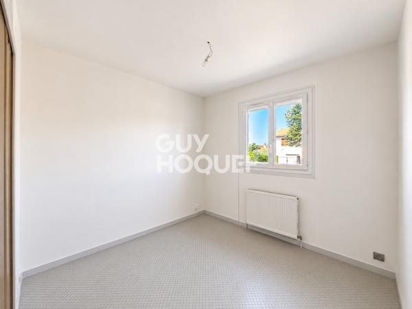 Village : Maison 4 pièces de 90 m²