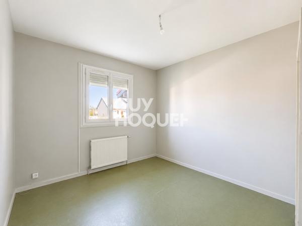 Village : Maison 4 pièces de 90 m²