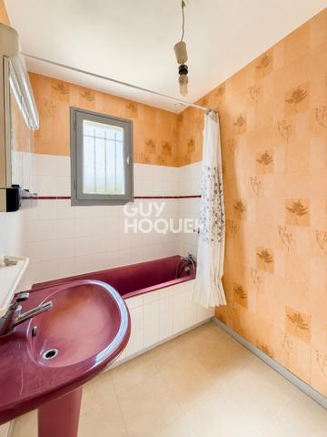 Village : Maison 4 pièces de 90 m²