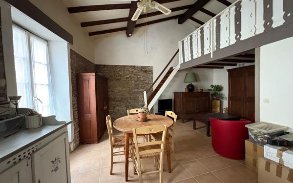 Maison à vendre    1 pièce •  Saint-Georges-d'Oléron