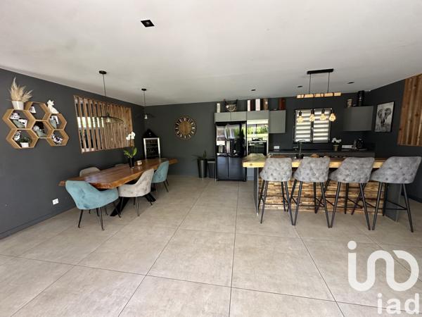 Maison à vendre 6 pièces 163 m² Puget-sur-Argens