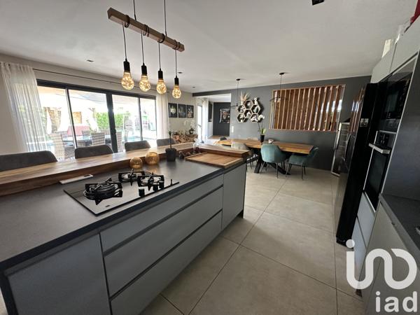 Maison à vendre 6 pièces 163 m² Puget-sur-Argens