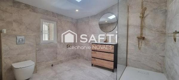 Béziers - Magnifique appartement T4 de 100 m² entièrement rénové, au dernier étage
