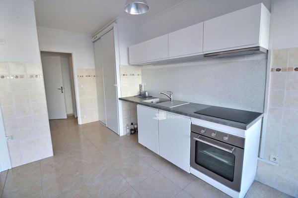 PRADO/DAUMIER Appartement Marseille - 2 pièces- 70 m²