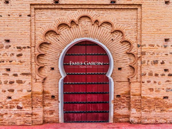 À vendre riad titré dans le quartier Bab Doukkala à Marrakech